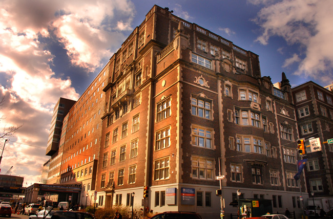 A side view of the Hospital of the University of Pennsylvania.