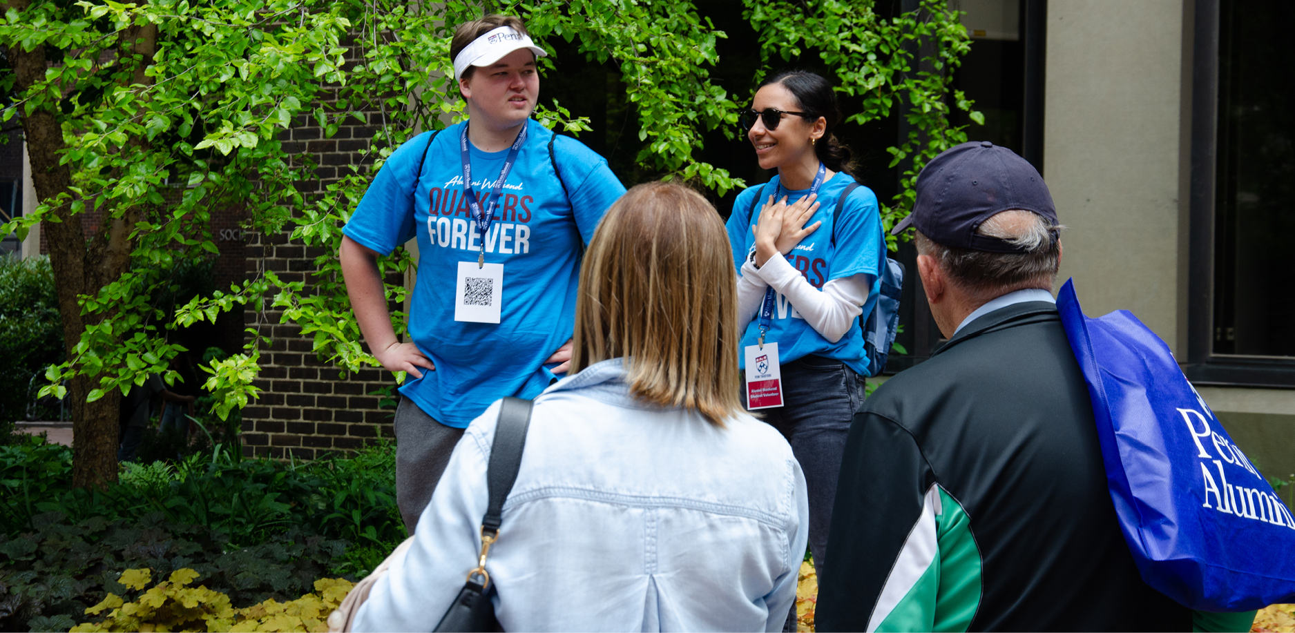 alumni on student-led tour