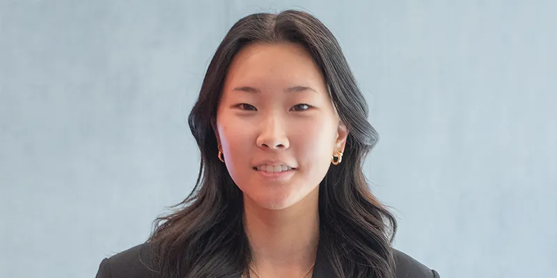 A portrait of Jaein Kim, C'25, Class of 2025 Co-Chair of Seniors for the Penn Fund.