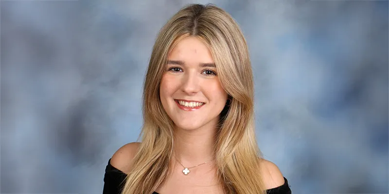 A portrait of Margaux Dacremont-Kobouloff, W'25, a former volunteer for Seniors for The Penn Fund.