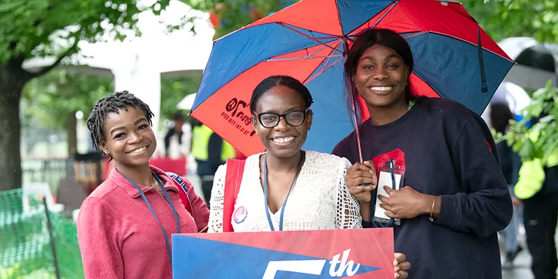 Young alumni reunite joyfully at their 5th reunion, highlighting early ways to engage with The Penn Fund.